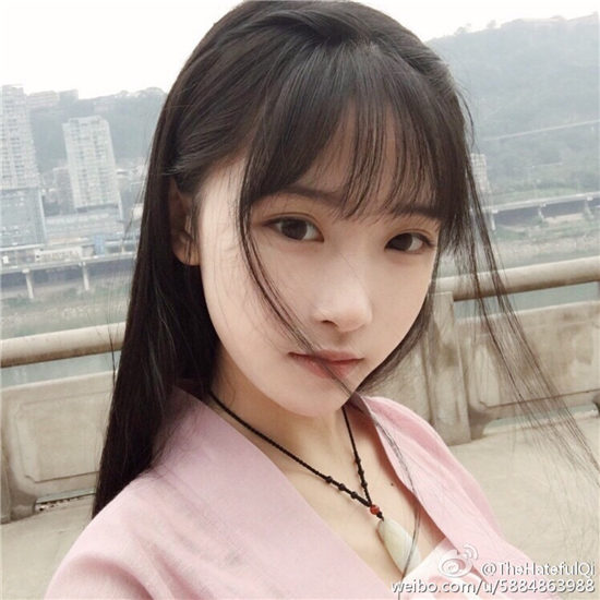 小起古装美女半藏森林